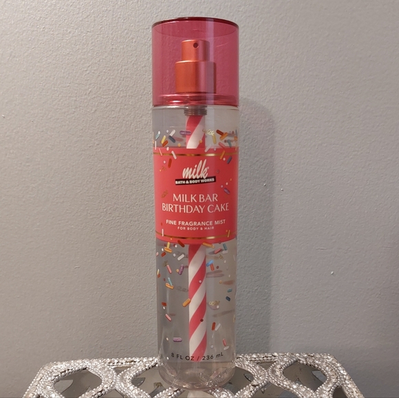Bath & Body Works Milk Bar Birthday Cake Fine Fragrance Mist NEW - Picture 2 of 5